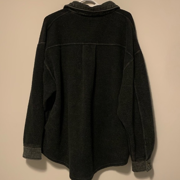 Distressed Billabong Shacket - Picture 3 of 3